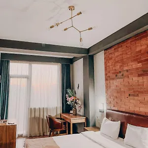 tm-apart-hotel.alltbilisihotels.com/